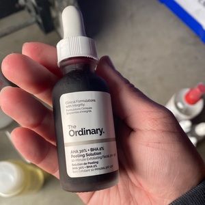 The Ordinary AHA 30% + BHA 2% Peeling Solution
